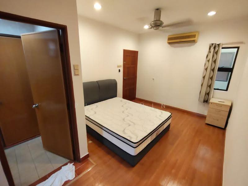 Rumah Teres 2-Tingkat untuk Disewa di Bandar Baru Sri Petaling (Sri Petaling) - Ping Chin - Bedroom - PropertyGuru.com.my