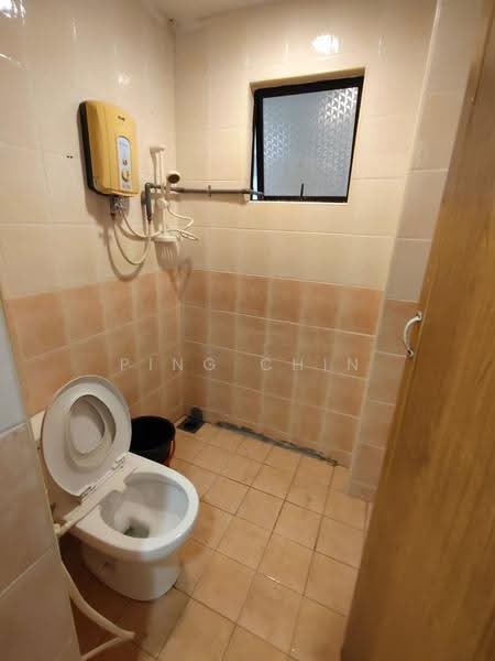 Rumah Teres 2-Tingkat untuk Disewa di Bandar Baru Sri Petaling (Sri Petaling) - Ping Chin - Bathroom - PropertyGuru.com.my