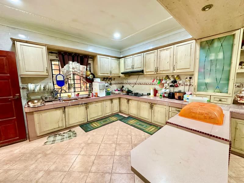2-storey Terraced House for Sale in Seksyen 32, Kemuning Green Ville (Shah Alam) - Amzar Faiz - PropertyGuru.com.my