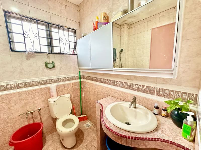 2-storey Terraced House for Sale in Seksyen 32, Kemuning Green Ville (Shah Alam) - Amzar Faiz - PropertyGuru.com.my