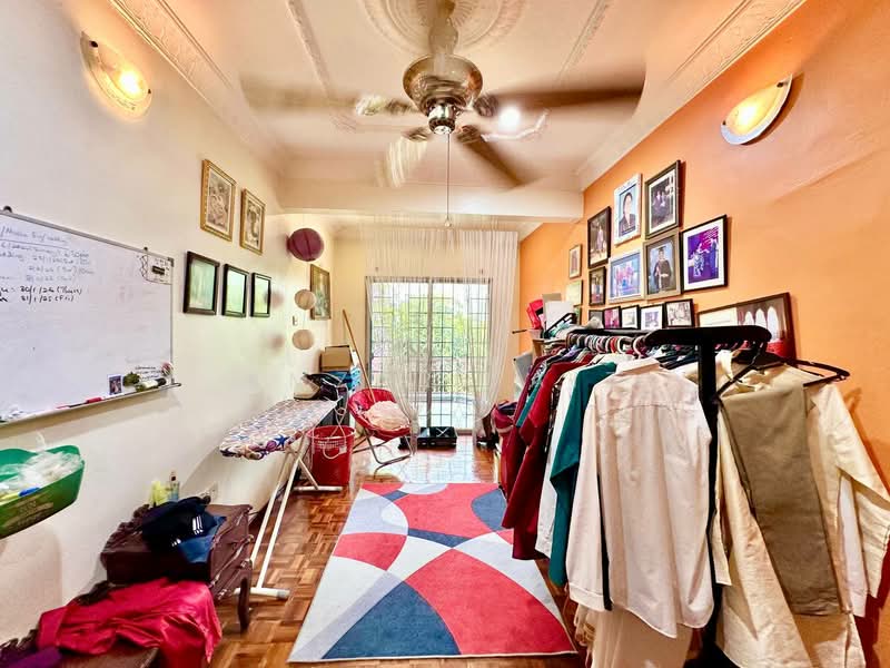2-storey Terraced House for Sale in Seksyen 32, Kemuning Green Ville (Shah Alam) - Amzar Faiz - PropertyGuru.com.my