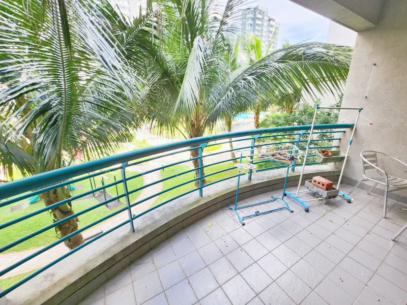 Kondominium untuk Disewa di The Straits View Condominium - Stella Chia - Balcony - PropertyGuru.com.my
