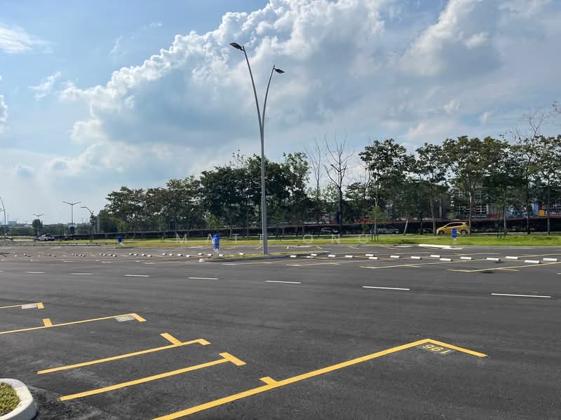 Shop / Office for Rent in Seksyen U16 (Shah Alam) - Matt Ong - Car Park - PropertyGuru.com.my