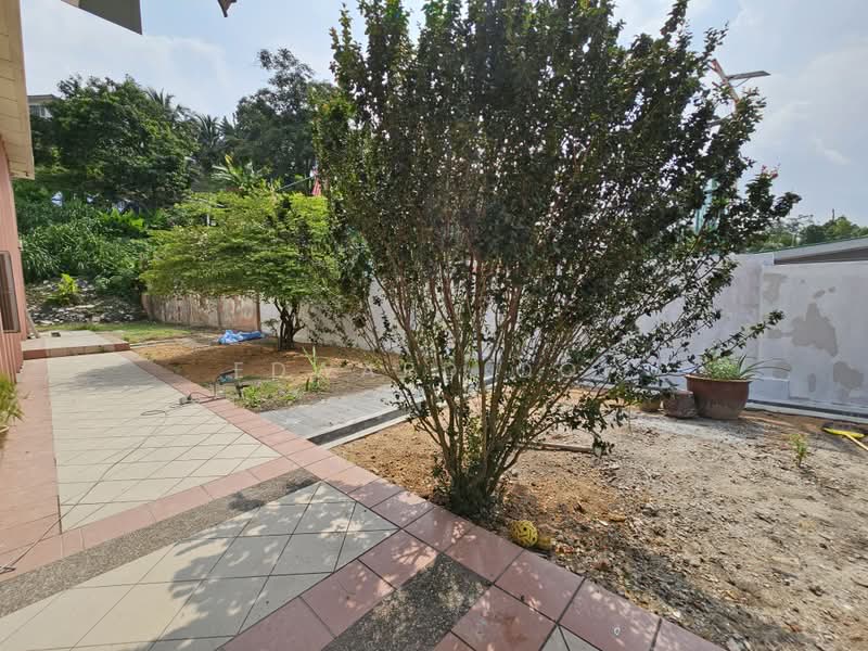 Rumah Banglo untuk Dijual di Batu 9 (Cheras) - Edward Ooi - Exterior - PropertyGuru.com.my