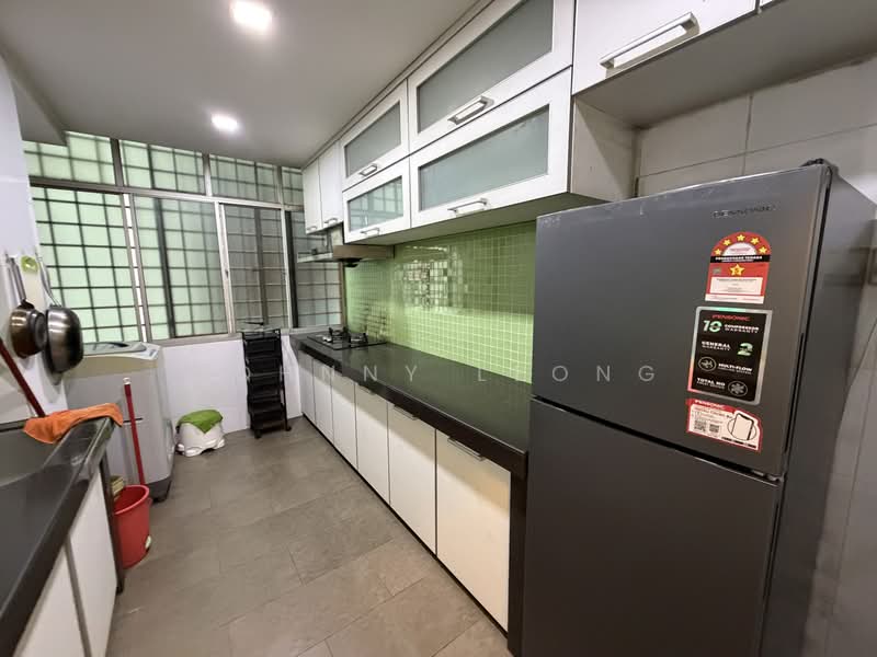 Kondominium untuk Dijual di Amadesa Resort Condominium - Johnny Leong - Kitchen - PropertyGuru.com.my
