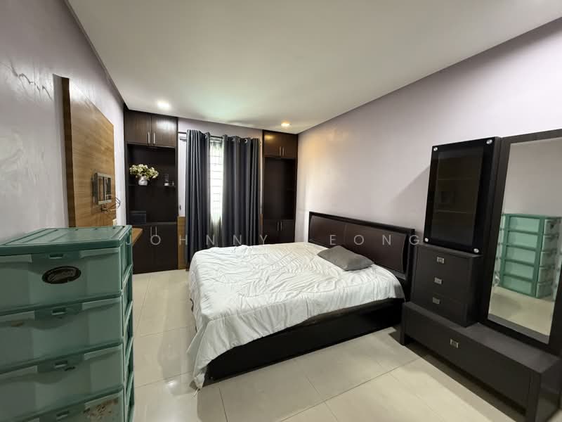 Kondominium untuk Dijual di Amadesa Resort Condominium - Johnny Leong - Bedroom - PropertyGuru.com.my