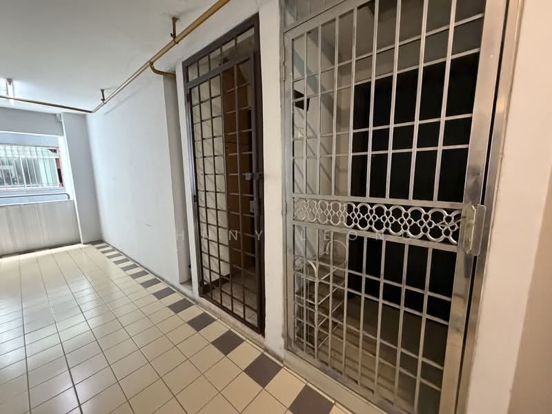 Kondominium untuk Dijual di Amadesa Resort Condominium - Johnny Leong - Corridor - PropertyGuru.com.my
