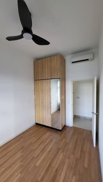 Kondominium untuk Disewa di Lakeville Residence - Jet Tan - Bedroom - PropertyGuru.com.my