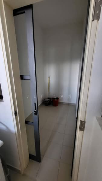 Kondominium untuk Disewa di Lakeville Residence - Jet Tan - Interior - PropertyGuru.com.my