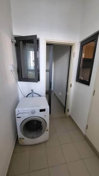 Kondominium untuk Disewa di Lakeville Residence - Jet Tan - Interior - PropertyGuru.com.my