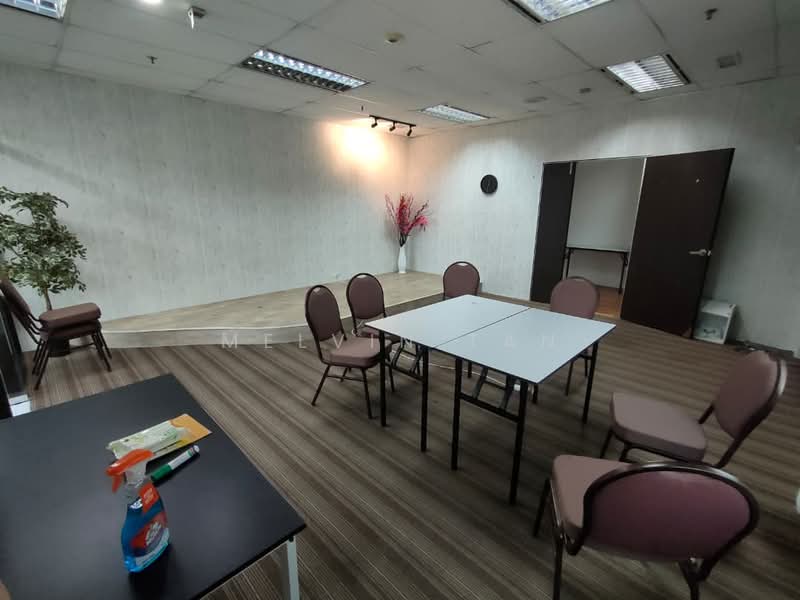 Pejabat Runcit untuk Disewa di KL City Centre (Kuala Lumpur) - Melvin Tan - Interior - PropertyGuru.com.my