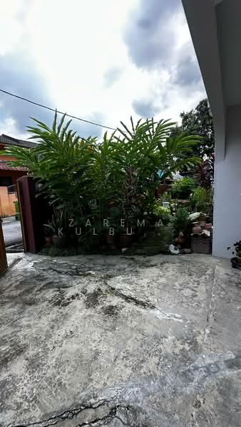 Rumah Teres 2 Tingkat untuk Dijual di Taman Koperasi Polis (Batu) - Zarema Kulbuzheva - Exterior - PropertyGuru.com.my