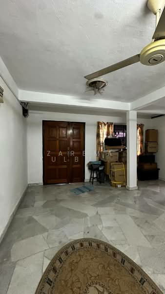 Rumah Teres 2 Tingkat untuk Dijual di Taman Koperasi Polis (Batu) - Zarema Kulbuzheva - Entrance - PropertyGuru.com.my