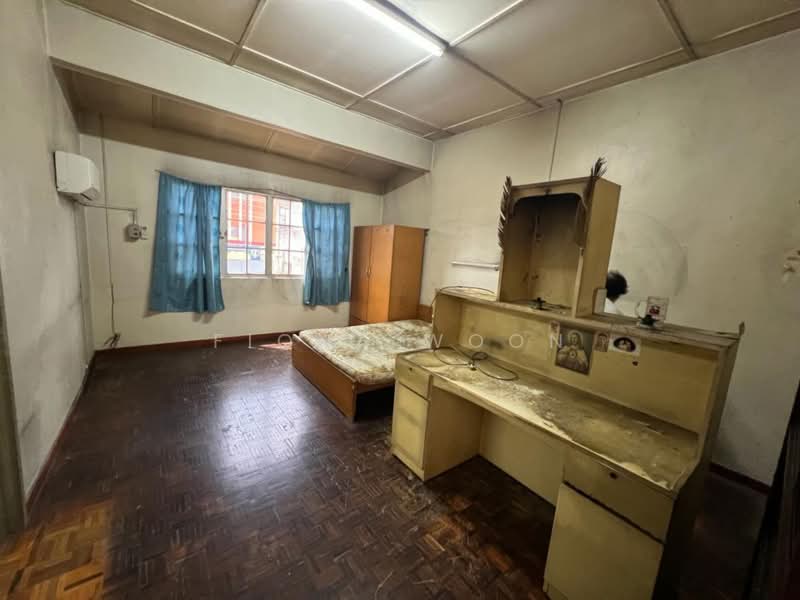 Rumah Teres 2 Tingkat untuk Dijual di Taman Harta Pertama (Bukit Baru) - Fiona Woon - Bedroom - PropertyGuru.com.my