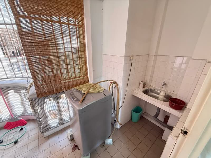 Kondominium untuk Dijual di Regency Terrace - Ainsley Thong - Interior - PropertyGuru.com.my
