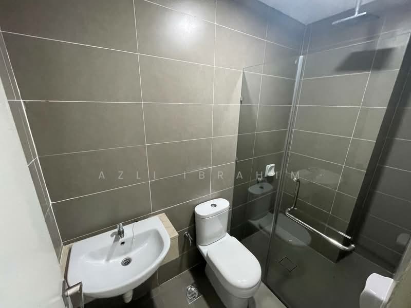 Rumah Bandar untuk Dijual di Petaling Jaya (Selangor) - Azli Ibrahim - Bathroom - PropertyGuru.com.my