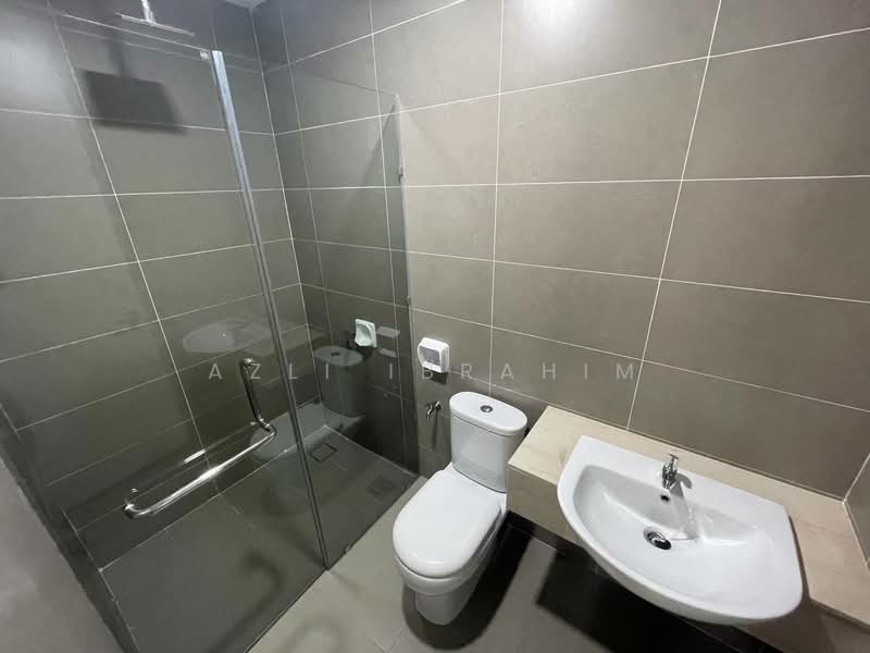 Rumah Bandar untuk Dijual di Petaling Jaya (Selangor) - Azli Ibrahim - Bathroom - PropertyGuru.com.my