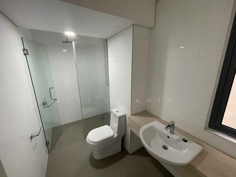 Rumah Bandar untuk Dijual di Petaling Jaya (Selangor) - Azli Ibrahim - Bathroom - PropertyGuru.com.my