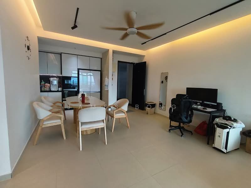 Apartment for Sale at D'Secret Garden 2 (Pangsapuri Kempas Indah 2) - James Bong - Living Room - PropertyGuru.com.my