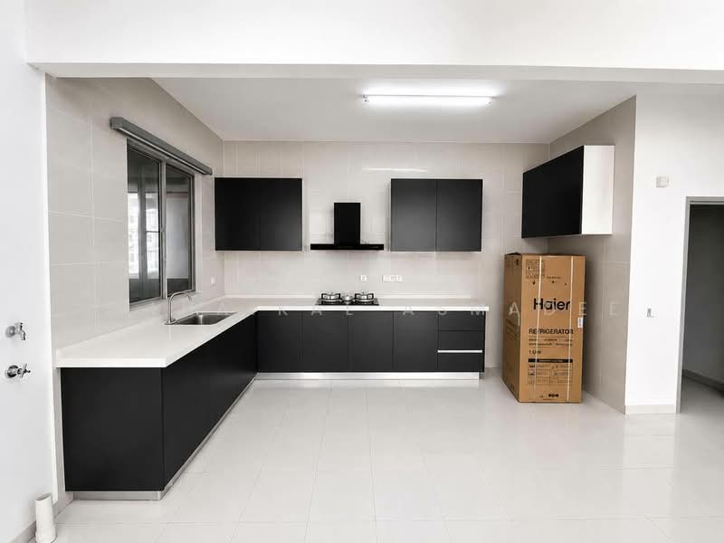 Apartment for Rent at Idaman Abadi - Zulhaikal Asmadee - Kitchen - PropertyGuru.com.my