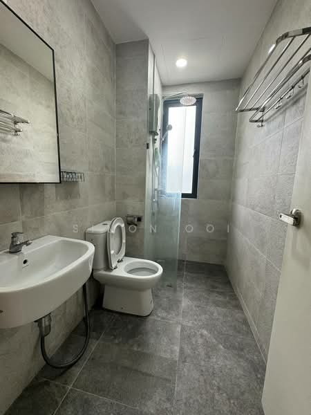 Kondominium untuk Dijual di Iconic Skies - Simon Ooi - Bathroom - PropertyGuru.com.my