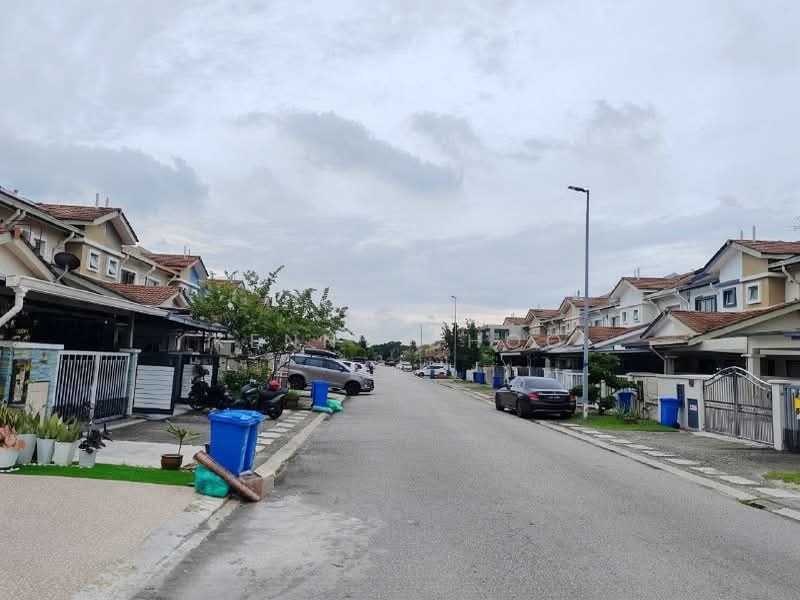 2-storey Terraced House for Sale in Seksyen U13 (Setia Alam) - Kenny Choo - Exterior - PropertyGuru.com.my