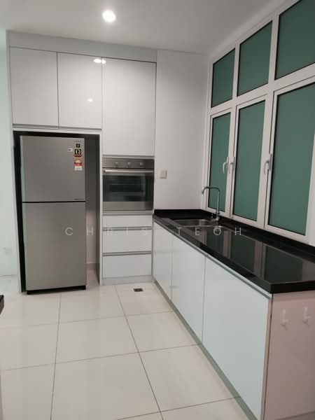 Condominium for Rent at Gurney Paragon - Chris Teoh - Kitchen - PropertyGuru.com.my