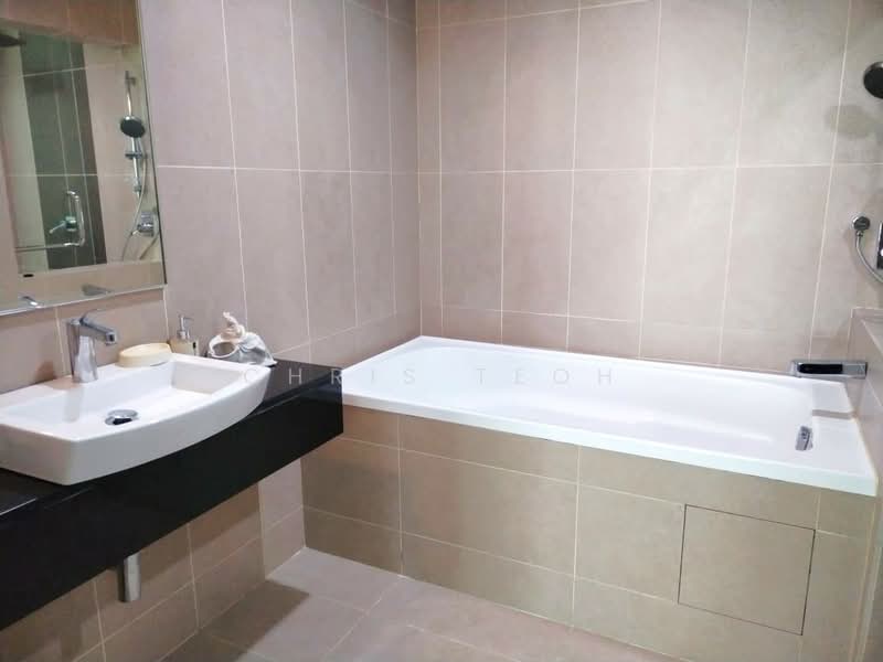 Condominium for Rent at Gurney Paragon - Chris Teoh - Bathroom - PropertyGuru.com.my