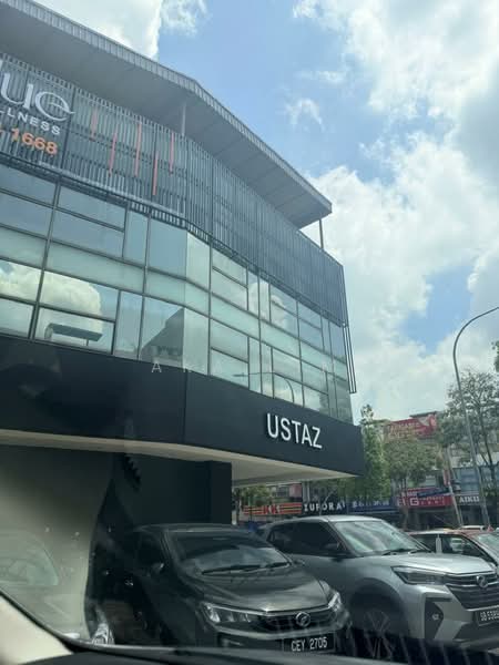Kedai untuk Disewa di Sungai Besi (Kuala Lumpur) - Aka Lim - Exterior - PropertyGuru.com.my