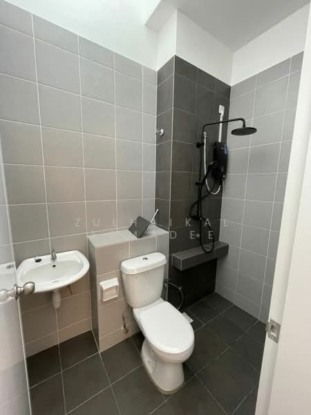 2-storey Terraced House for Rent in Setia Ecohill (Semenyih) - Zulhaikal Asmadee - Bathroom - PropertyGuru.com.my