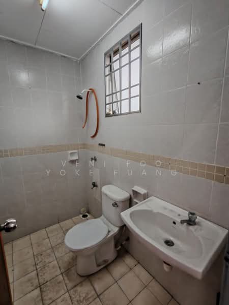 Rumah Kluster untuk Dijual di Setia Alam (Selangor) - Veni Foo Yoke Fuang - Bathroom - PropertyGuru.com.my