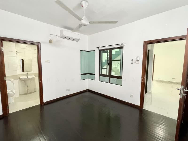 Townhouse for Rent in Ampang (Selangor) - Zulhaikal Asmadee - Bathroom - PropertyGuru.com.my