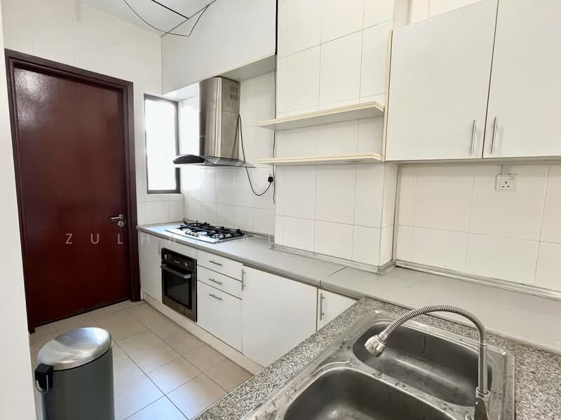 Townhouse for Rent in Ampang (Selangor) - Zulhaikal Asmadee - Kitchen - PropertyGuru.com.my