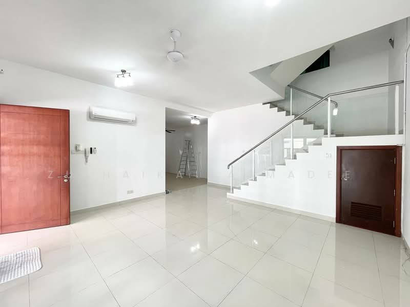 Townhouse for Rent in Ampang (Selangor) - Zulhaikal Asmadee - Living Room - PropertyGuru.com.my