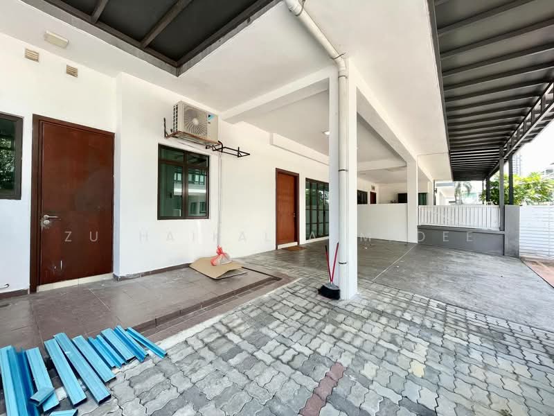 Townhouse for Rent in Ampang (Selangor) - Zulhaikal Asmadee - Exterior - PropertyGuru.com.my