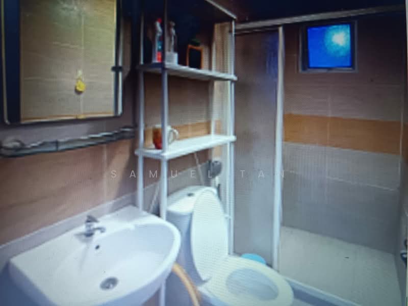 Condominium for Rent at Dynasty Garden Condominium - Samuel Tan - Bathroom - PropertyGuru.com.my