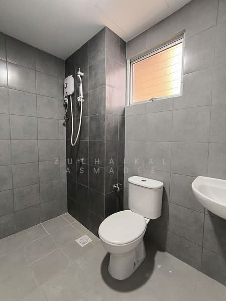 Condominium for Rent at Residensi Sateria - Zulhaikal Asmadee - Bathroom - PropertyGuru.com.my