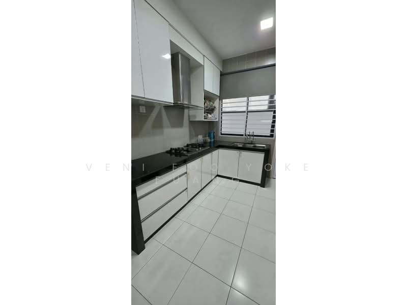 2-storey Terraced House for Sale in Klang (Selangor) - Veni Foo Yoke Fuang - Kitchen - PropertyGuru.com.my