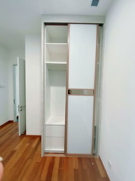 Service Residence for Sale at Royce Residence - Camie Hoo - Interior - PropertyGuru.com.my