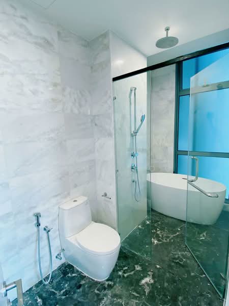 Service Residence for Sale at Royce Residence - Camie Hoo - Bathroom - PropertyGuru.com.my