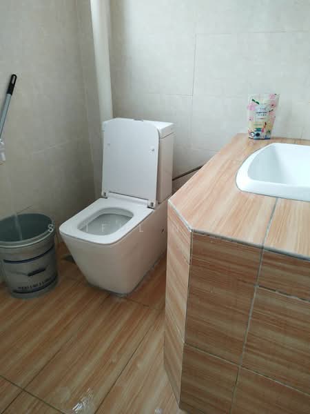 Rumah Teres 2 Tingkat untuk Dijual di Bandar Kinrara (Selangor) - Saiful Nizam - Bathroom - PropertyGuru.com.my