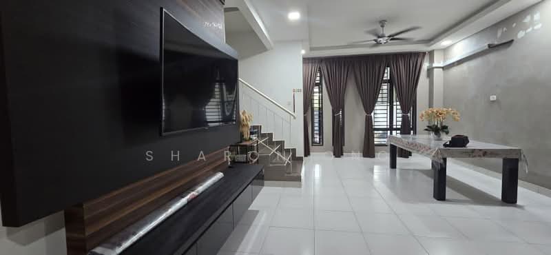 Rumah Teres 2 Tingkat untuk Dijual di Taman Pulai Hijauan (Skudai) - Sharon Ong - Living Room - PropertyGuru.com.my