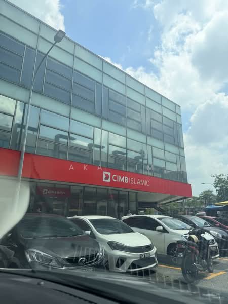 Shop for Rent in Sungai Besi (Kuala Lumpur) - Aka Lim - Exterior - PropertyGuru.com.my