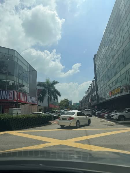Shop for Rent in Sungai Besi (Kuala Lumpur) - Aka Lim - Exterior - PropertyGuru.com.my
