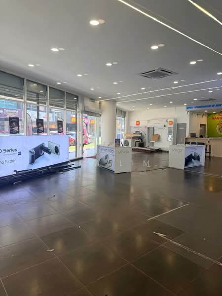 Kedai untuk Disewa di Sungai Besi (Kuala Lumpur) - Aka Lim - Interior - PropertyGuru.com.my
