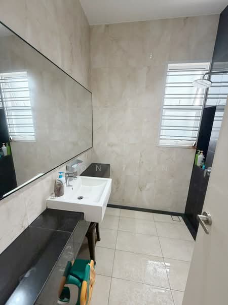 Cluster House for Sale in Setia Tropika (Johor Bahru) - Vion Tion - Bathroom - PropertyGuru.com.my