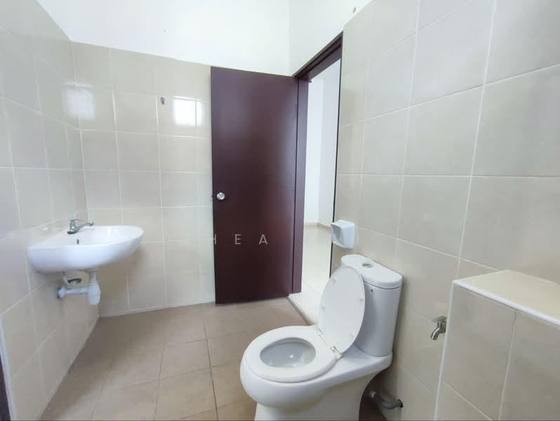 2-storey Terraced House for Rent in Kelapa Sawit (Kulai) - Thea Lai - PropertyGuru.com.my