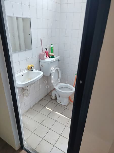 Kedai / Pejabat untuk Disewa di Sentul Boulevard (Kuala Lumpur) - Chow Kok Toong - Bathroom - PropertyGuru.com.my