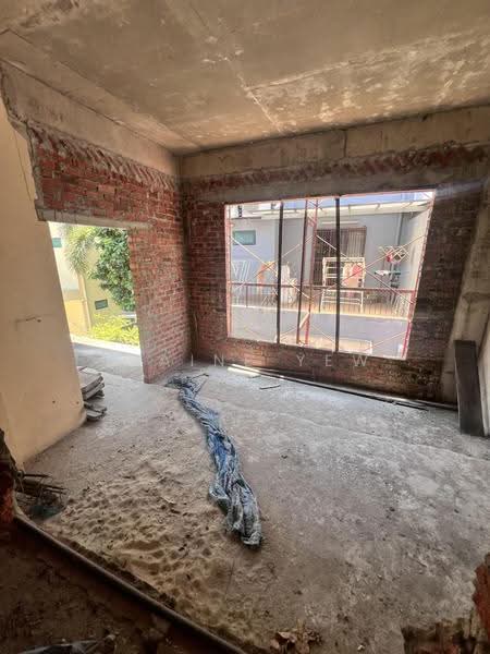 Semi-Detached House for Sale in Taman Tasik Indah Mewah (Batu) - Elaine Yew - PropertyGuru.com.my