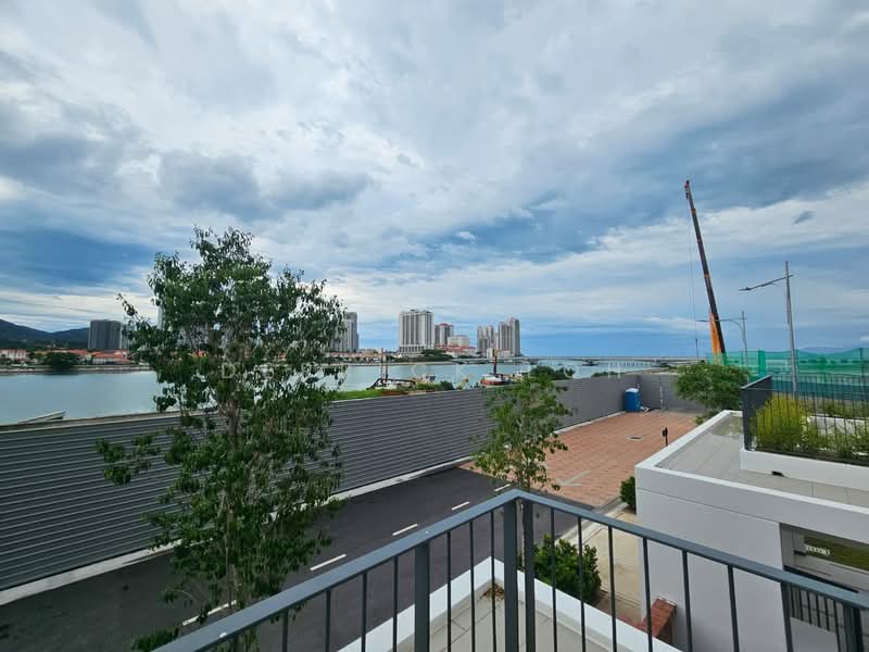 Semi-Detached House for Rent in Seri Tanjung Pinang (Tanjung Tokong) - Derrick Loh - Exterior - PropertyGuru.com.my